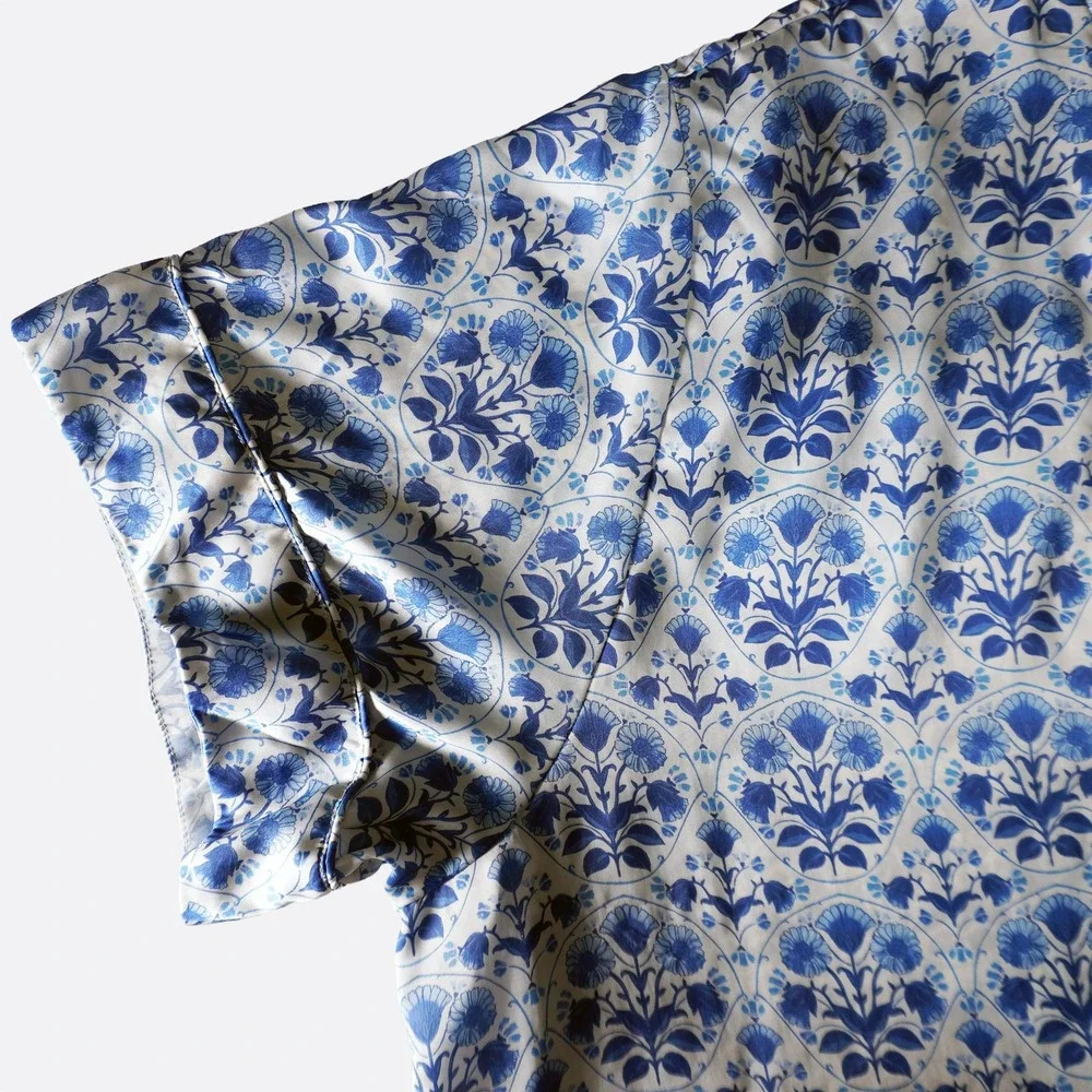 Show Me Your Mumu Satin Button Up Top Plus 3X 22 24 Floral Blue White Blouse - Picture 5 of 9
